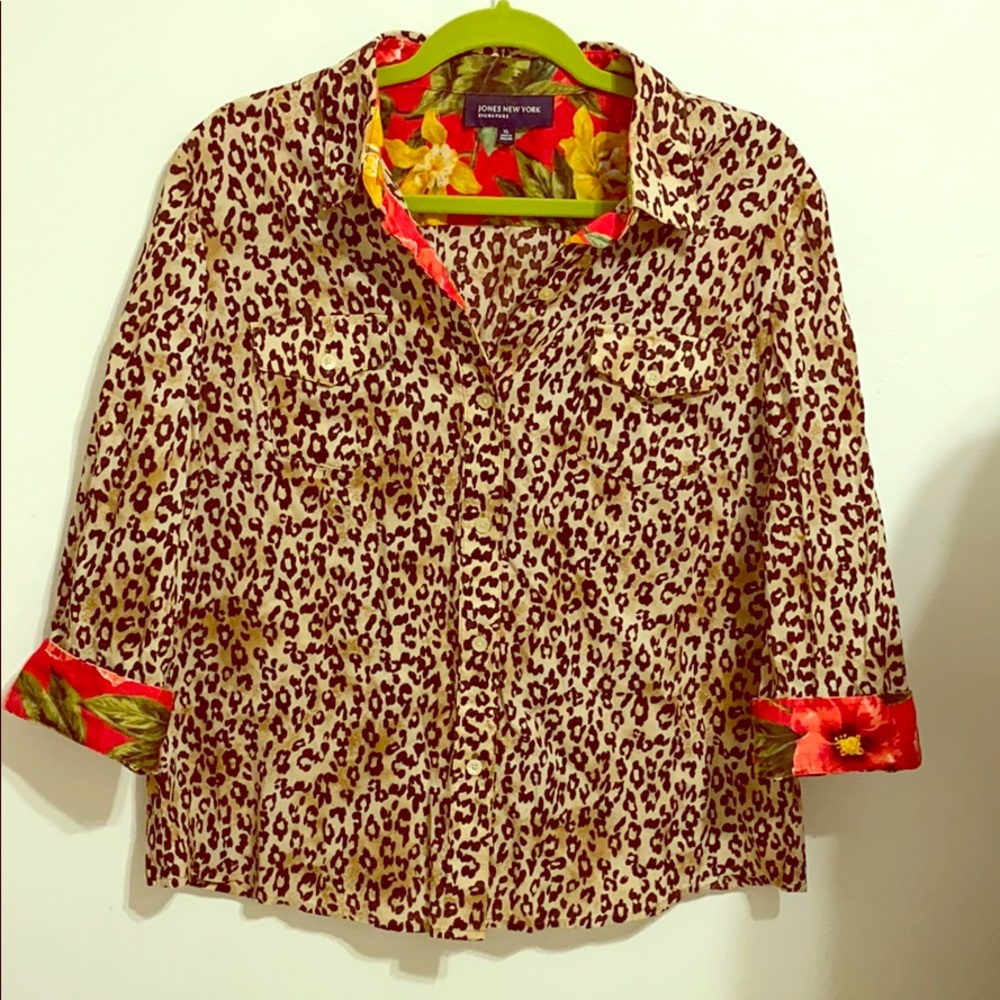 🐣💝2/$20 Jones New York Cheetah Print Blouse